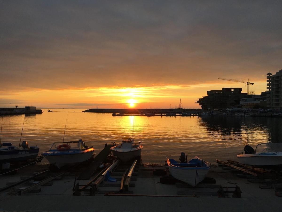 Apartments Sea Sounds Pomorie Eksteriør billede