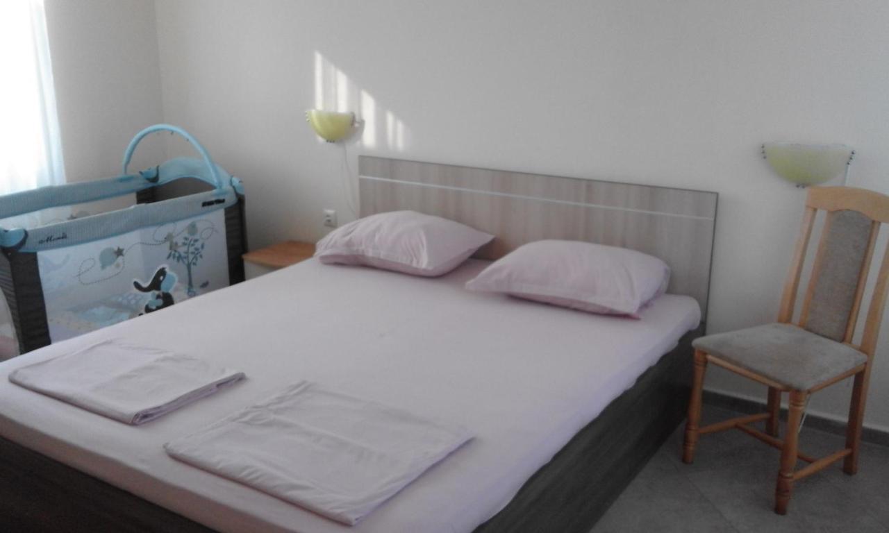 Apartments Sea Sounds Pomorie Eksteriør billede